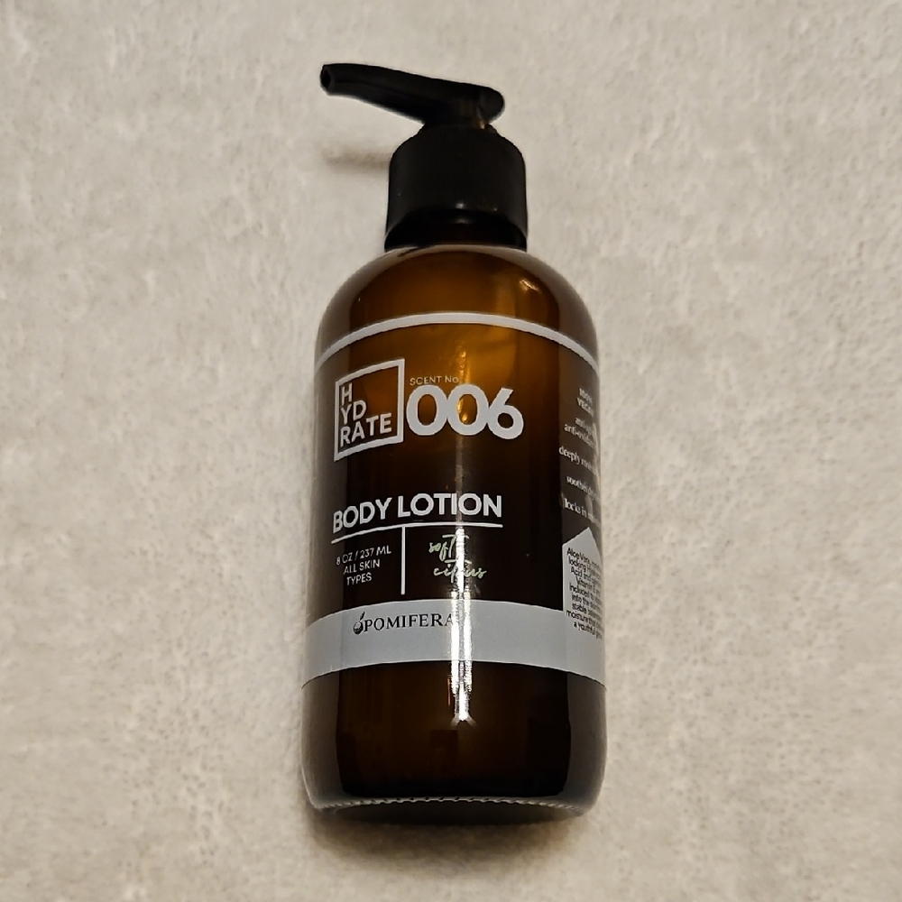 Hydrate 006 Body Lotion - Black and Brown